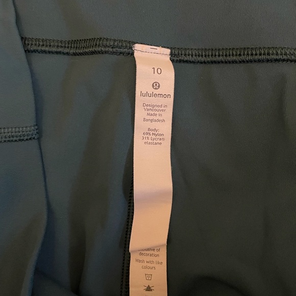 Green 7/8 Wunder Under Lululemon Leggings - Picture 3 of 3